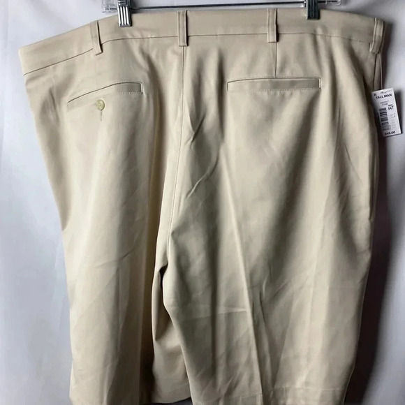NWT ROUNDTREE & YORKE CORE COMFORT FLAT FRONT SHORTS MENS SIZE 44TALL TAN - Picture 8 of 10